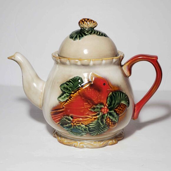 Red Cardinal Teapot Christmas Holiday Remembrance - Picture 1 of 10